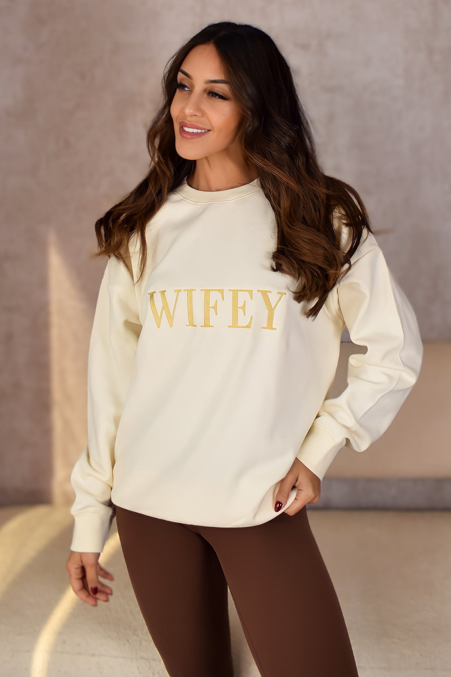 WIFEY Sweatshirt - Cream - Wifey Studio