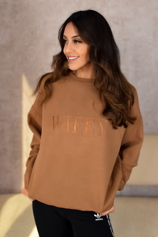 WIFEY Sweatshirt - Chocolate - Wifey Studio