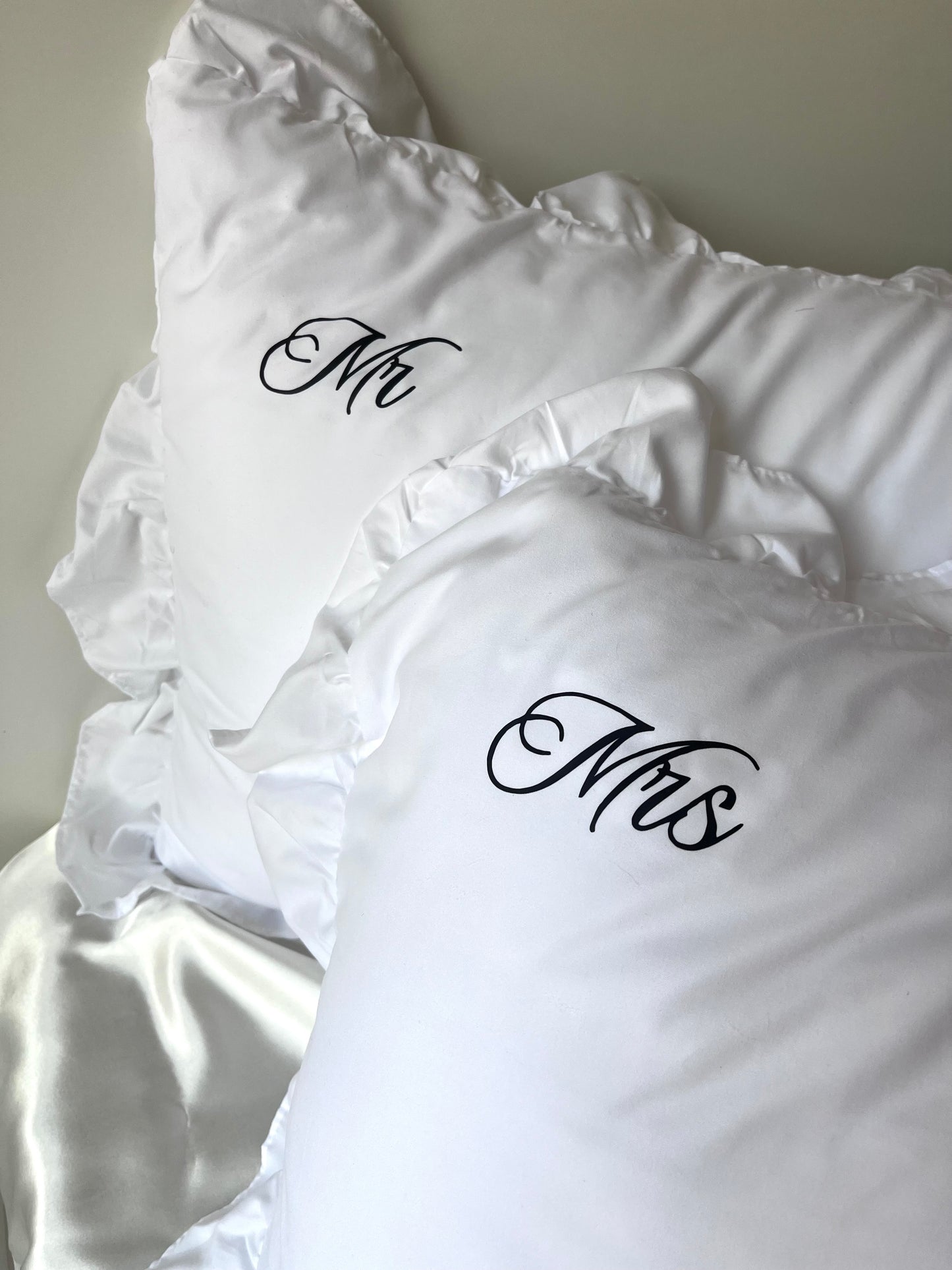 Mr and Mrs Pillows - Wifey Studio