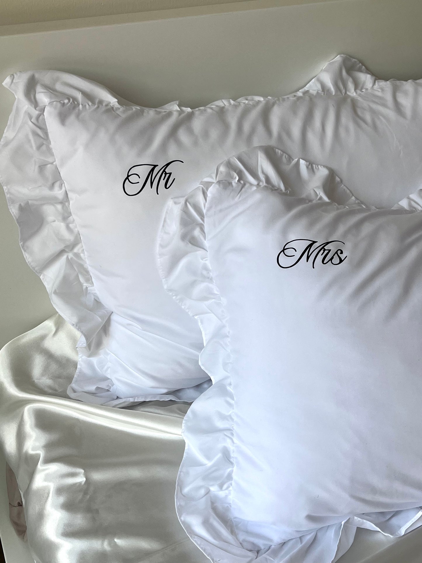 Mr and Mrs Pillows - Wifey Studio